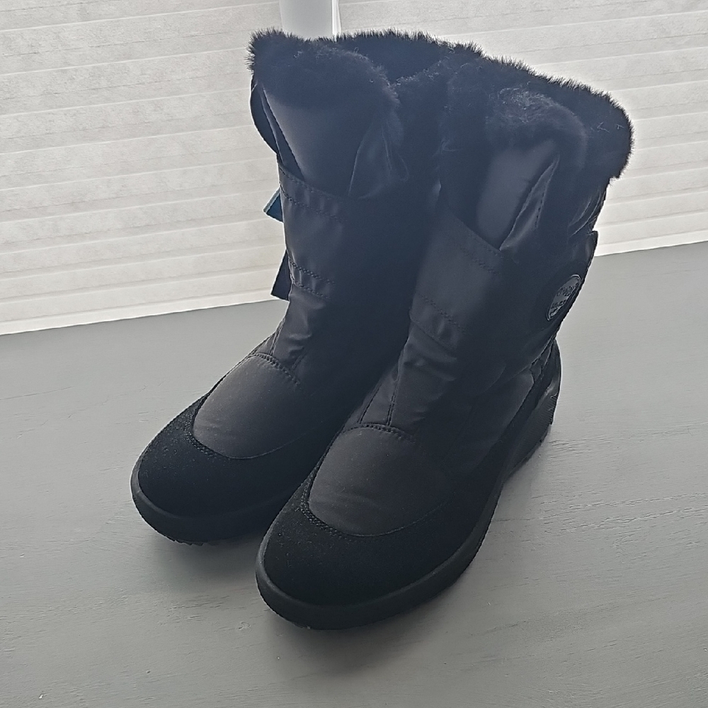 Women's Black Winter Boots